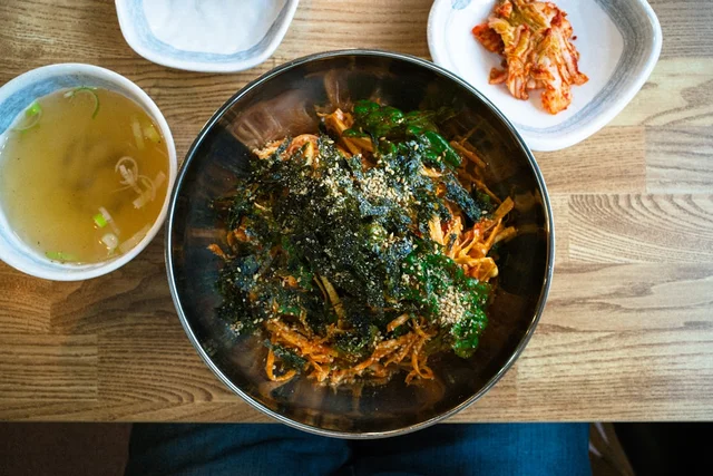 편의점 도시락 및 간편식 편의점 도시락 및 간편식