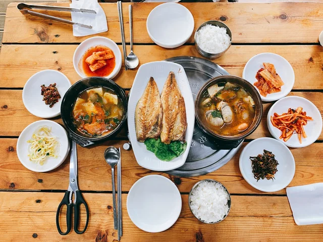 전통 식재료 및 다기 세트 전통 식재료 및 다기 세트